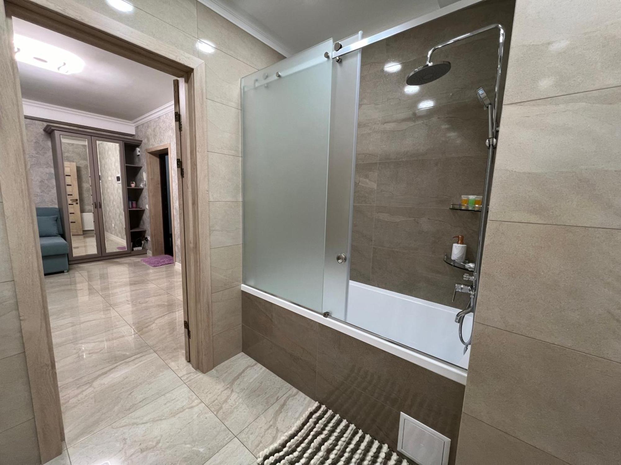 Apartament Airport Apartment *